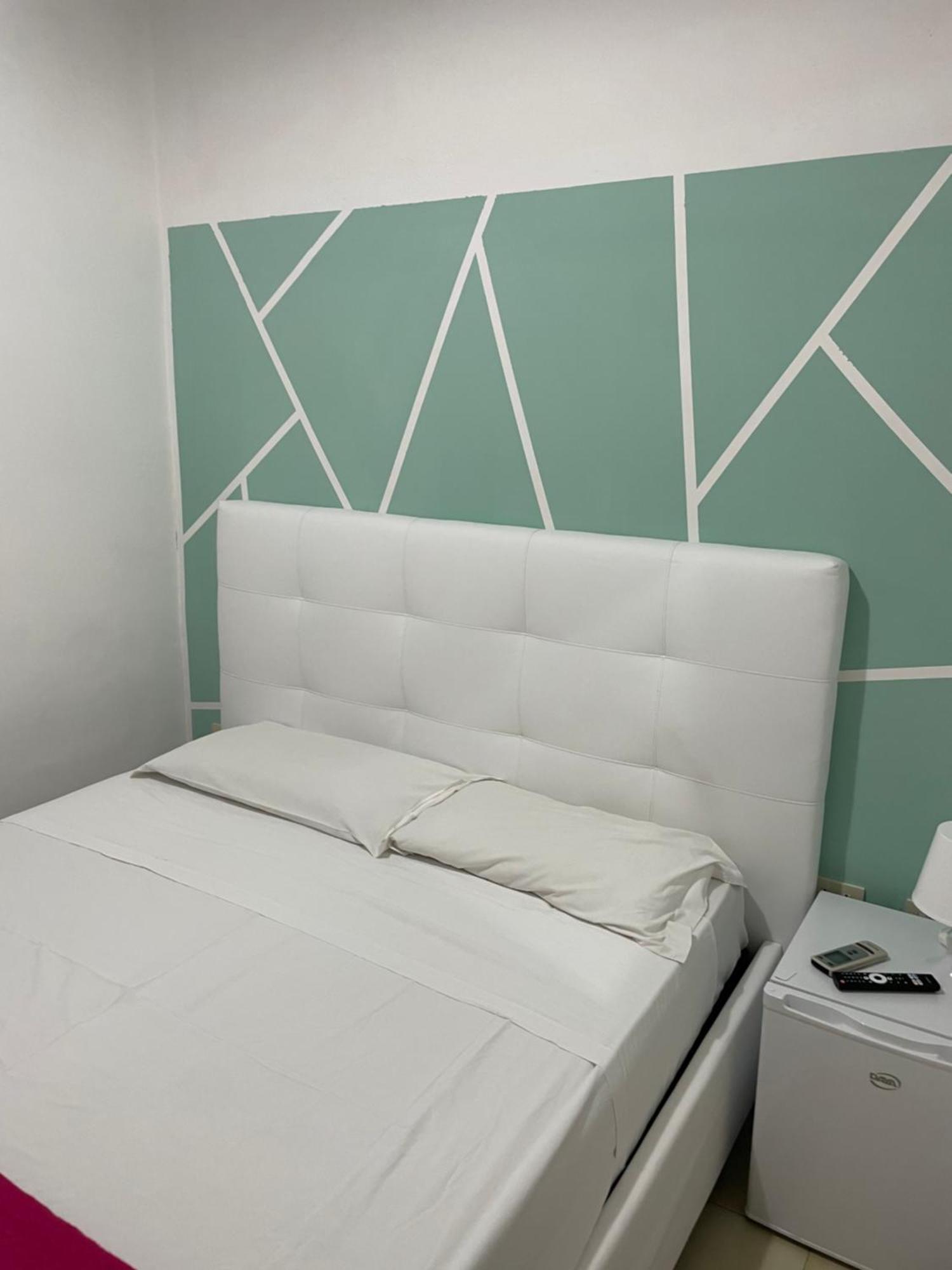 Hostel Bb La Fenice Neapol Zewnętrze zdjęcie