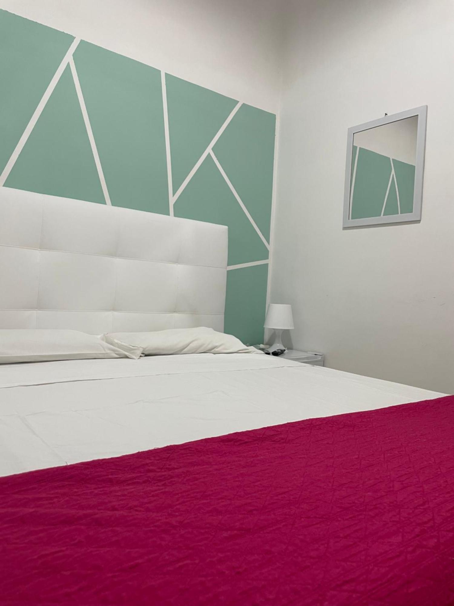Hostel Bb La Fenice Neapol Zewnętrze zdjęcie