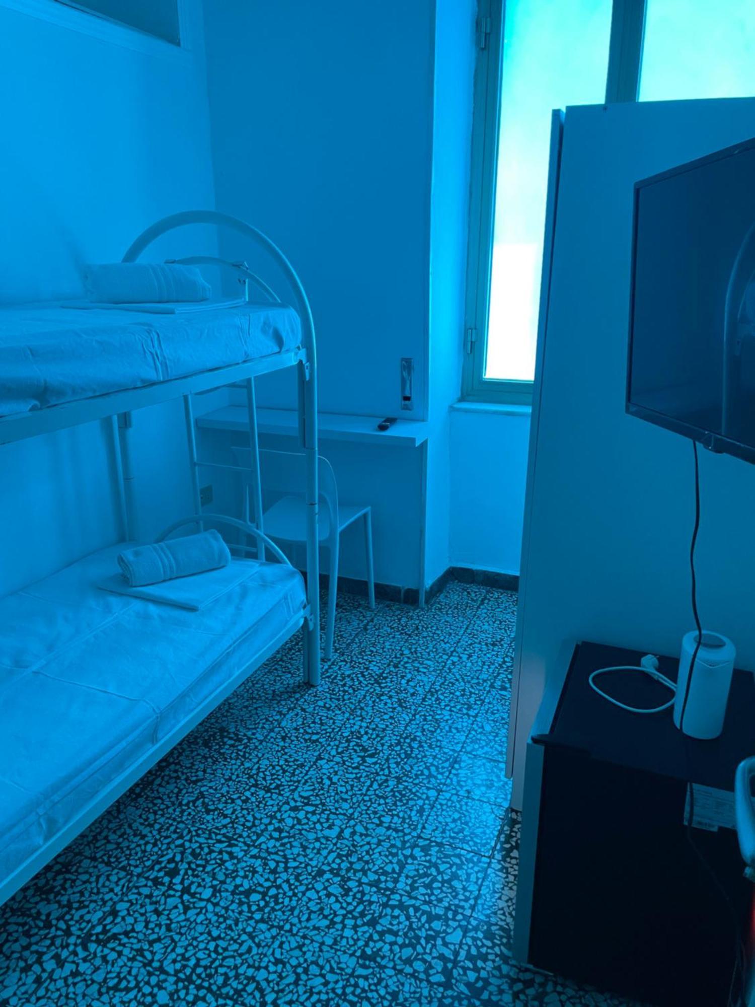Hostel Bb La Fenice Neapol Zewnętrze zdjęcie
